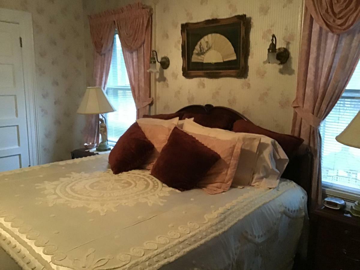 Brookview Manor Inn Canadensis Luaran gambar